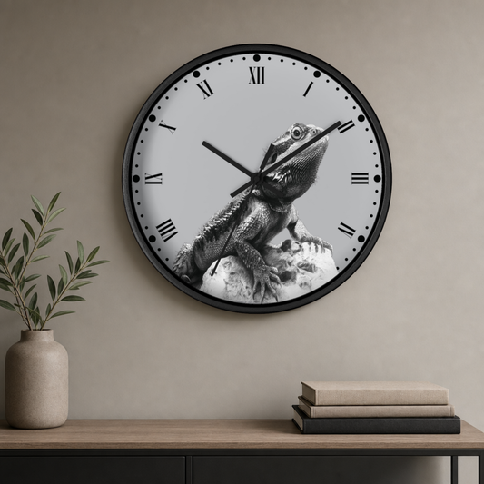 Bearded Dragon Wall Clock — Black & White Reptile Home Decor